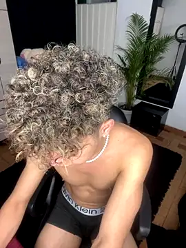 DavidfullOFlove online show from 09/24/25, 04:05