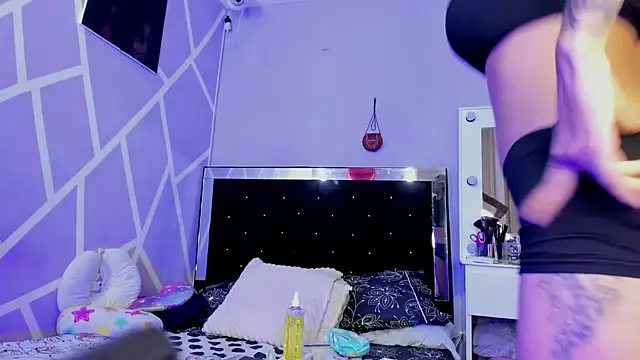 Snapshot of Laizasamantha2 chatting on 02/26/26, 07:24 Laizasamantha2 online show from 02/26/26, 07:24