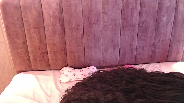 AgathaLynx online show from 02/23/25, 02:35