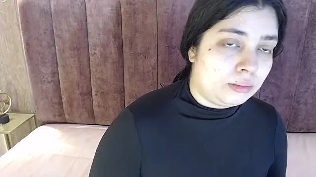 AgathaLynx online show from 02/27/25, 11:41