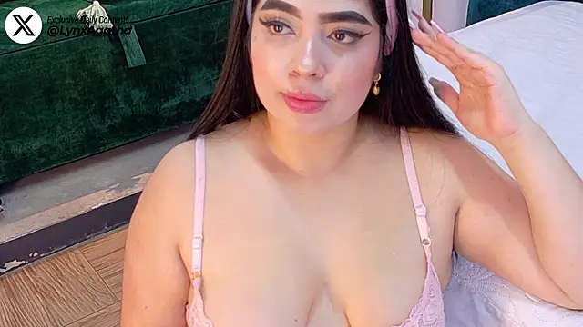 AgathaLynx online show from 09/20/25, 01:01