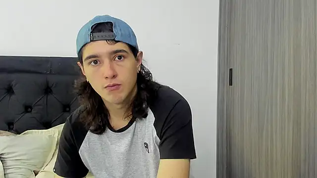 alex connorr online show from 01/13/25, 05:12