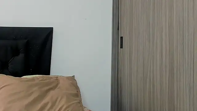 alex connorr online show from 01/28/25, 02:31