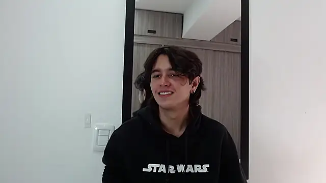 alex connorr online show from 02/25/25, 02:44