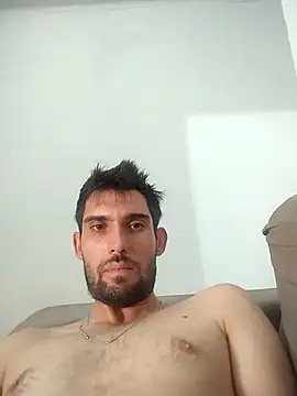 Snapshot of Richard9263 chatting on 09/30/25, 04:23 Richard9263 online show from 09/30/25, 04:23