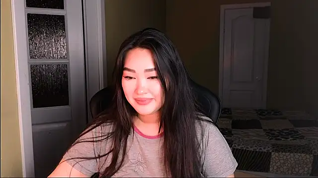 Snapshot of Erica_Wayne chatting on 01/29/25, 04:08 Erica Wayne online show from 01/29/25, 04:08