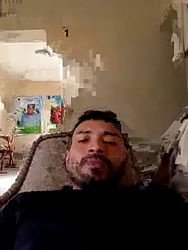 Snapshot of luisfer_98 chatting on 09/18/25, 09:17 luisfer 98 online show from 09/18/25, 09:17