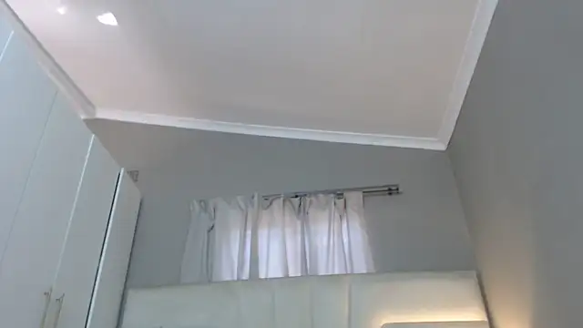 naughtyblackdolie online show from 04/11/26, 08:18