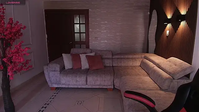 Anna parkker  online show from 03/19/26, 07:29