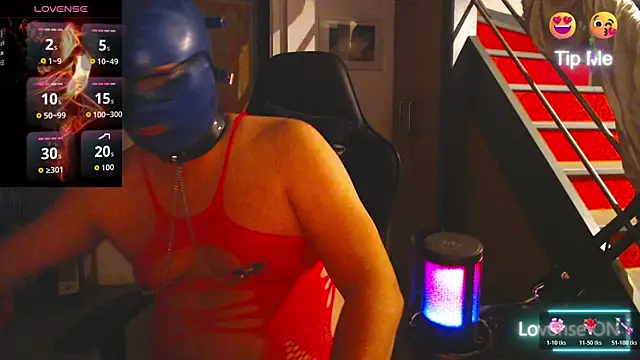punky233 online show from 01/13/26, 04:56