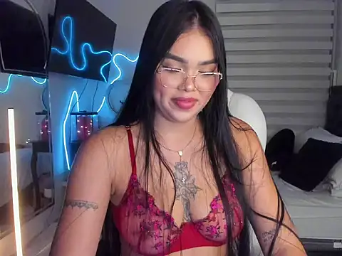 Snapshot of Daisy_20x_ chatting on 08/04/26, 06:05 Daisy 20x online show from 08/04/26, 06:05