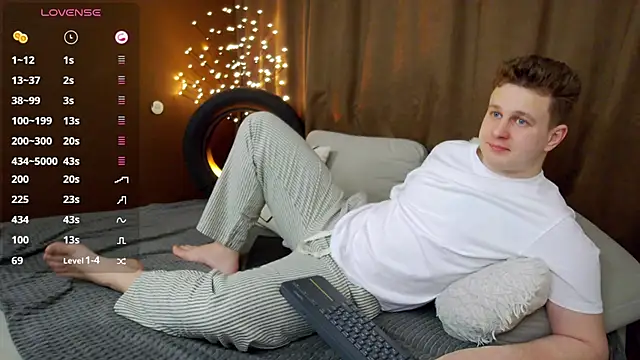 charlie smiley online show from 04/14/26, 01:11