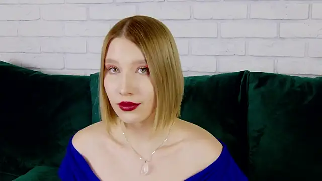 LiliLinn online show from 02/24/25, 11:21