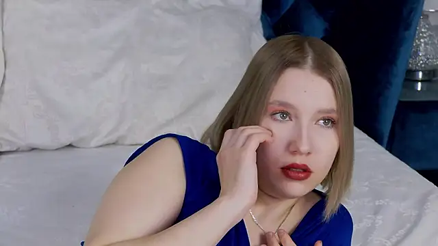 LiliLinn online show from 02/27/25, 04:52