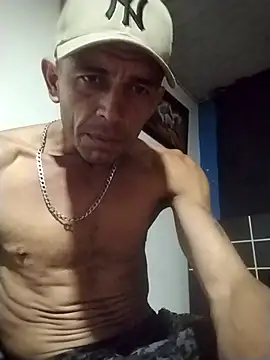 luiseduardomarta online show from 03/23/26, 02:59