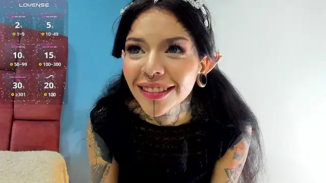 NinaInk online show from 02/11/25, 02:46