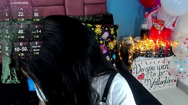 NinaInk online show from 02/15/25, 05:17