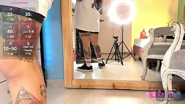 NinaInk online show from 03/13/25, 12:13