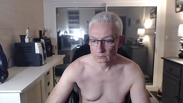 Goduleur69 online show from 12/10/24, 09:22