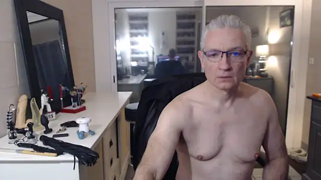 Goduleur69 online show from 01/13/25, 05:23