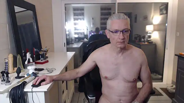 Goduleur69 online show from 01/15/25, 08:16