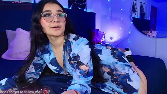 Tifanny grey online show from 12/19/25, 07:54