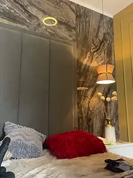 ElaEndez  online show from 12/04/24, 02:37