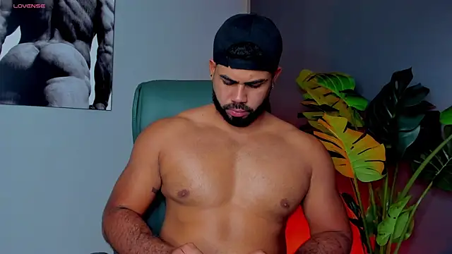 noah crux online show from 04/12/26, 04:06