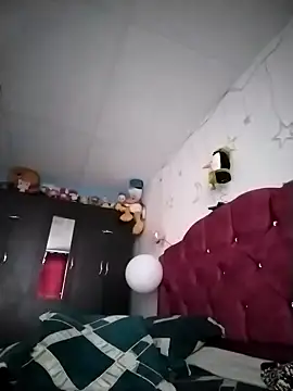 evelyn prince1 online show from 12/27/24, 10:16