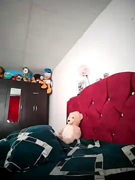 evelyn prince1 online show from 02/08/25, 12:39