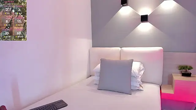 ellamontoya online show from 10/28/25, 12:19