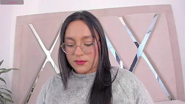 ellamontoya online show from 02/14/26, 05:15