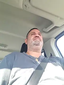 Snapshot of your_man85 chatting on 12/15/25, 07:12 your man85 online show from 12/15/25, 07:12