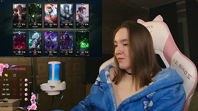 MoonlishSiren online show from 02/05/26, 10:47