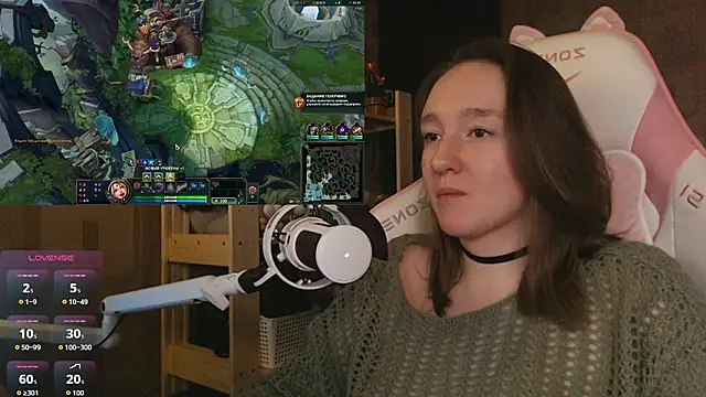 MoonlishSiren online show from 03/15/26, 07:20