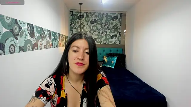 Snapshot of LiaCooper_ chatting on 01/23/25, 12:30 LiaCooper online show from 01/23/25, 12:30