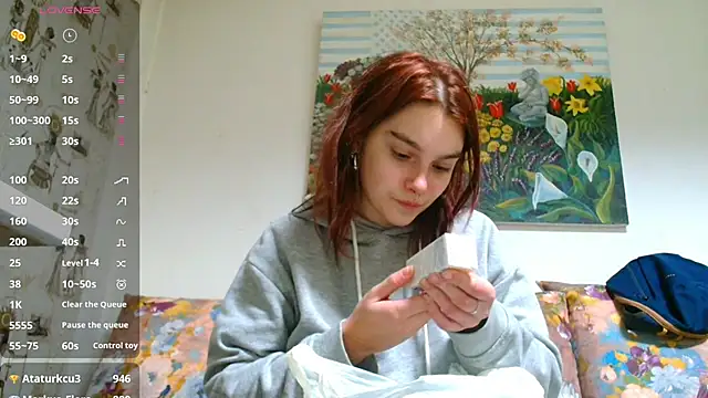 Sophie Bell online show from 02/15/25, 07:28