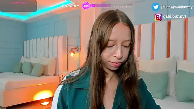 gabi bunny online show from 04/13/26, 04:12