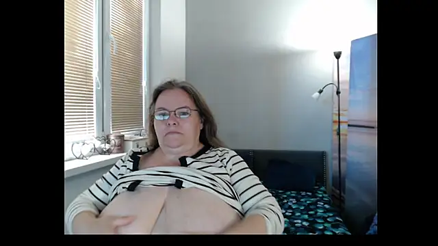 Sweetboobs online show from 06/07/26, 05:00