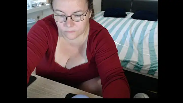 Sweetboobs online show from 06/28/26, 07:25