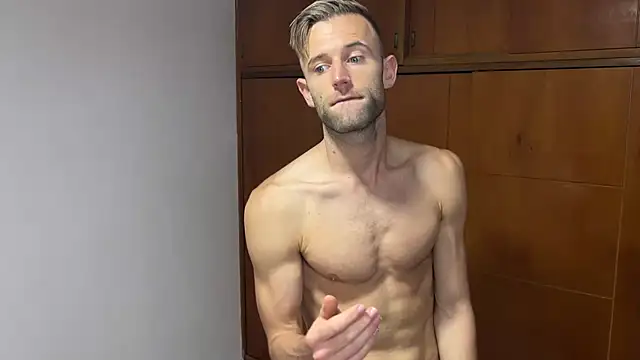 Snapshot of aquilesmade chatting on 12/14/24, 03:04 aquilesmade online show from 12/14/24, 03:04