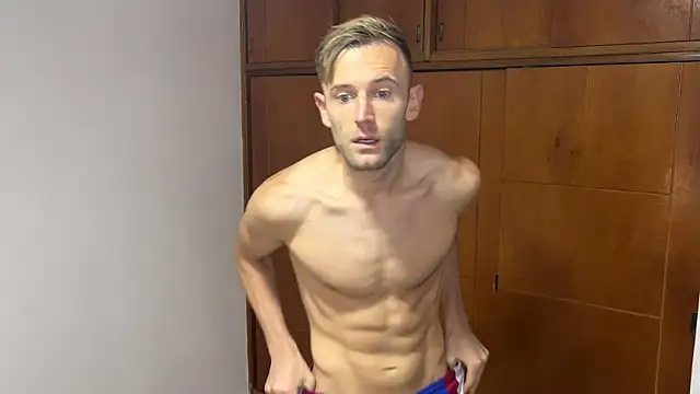 Snapshot of aquilesmade chatting on 12/15/24, 03:42 aquilesmade online show from 12/15/24, 03:42