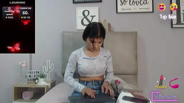 SophiaMeyerst online show from 06/09/26, 02:39