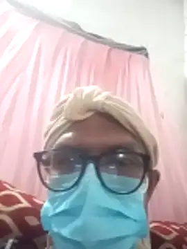 Aash Slave Boy online show from 04/23/26, 12:12