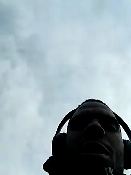 Snapshot of blackman933z chatting on 11/09/25, 11:41 blackman933z online show from 11/09/25, 11:41