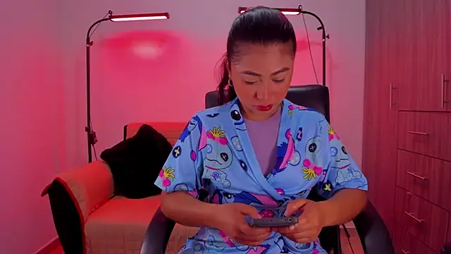 cloy baby   online show from 05/08/26, 11:26
