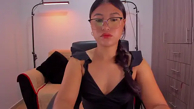 cloy baby   online show from 06/01/26, 11:34