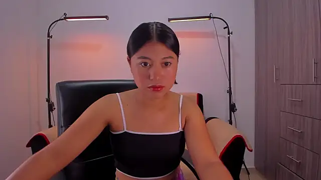 cloy baby   online show from 06/03/26, 11:35