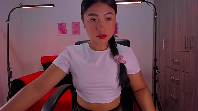 cloy baby   online show from 07/15/26, 11:15