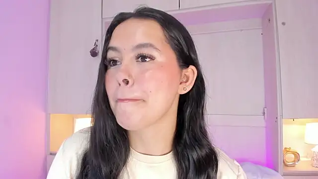 valerymeyerr online show from 10/31/25, 04:13